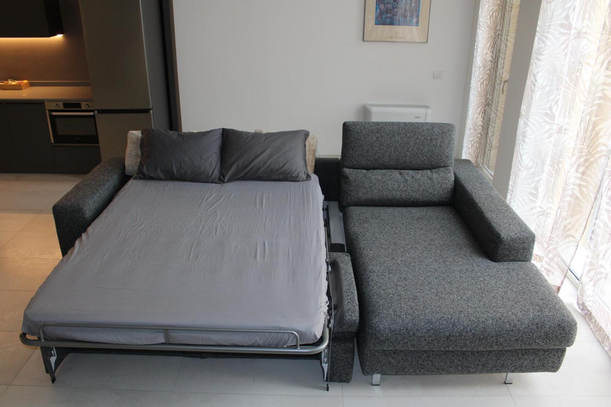Milan Space Loft - Apartment Close To M5 Subway - Free Parking - Sky & Netflix Tv ภายนอก รูปภาพ
